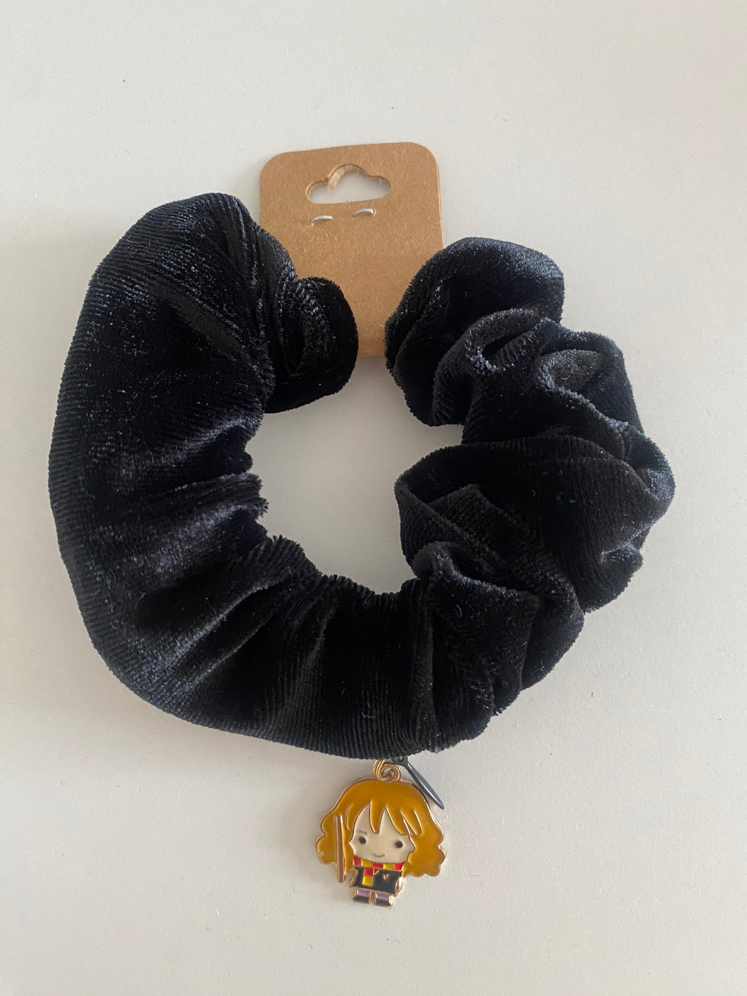 Pocket Scrunchie Tovenaar